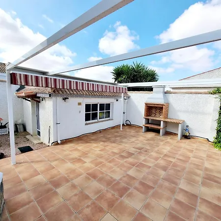 Charming With Private Pool In Urb La Siesta Torrevieja