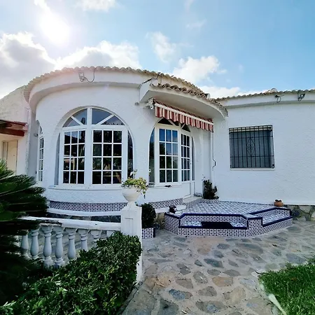 Charming With Own Pool Urb La Siesta Holiday home *
